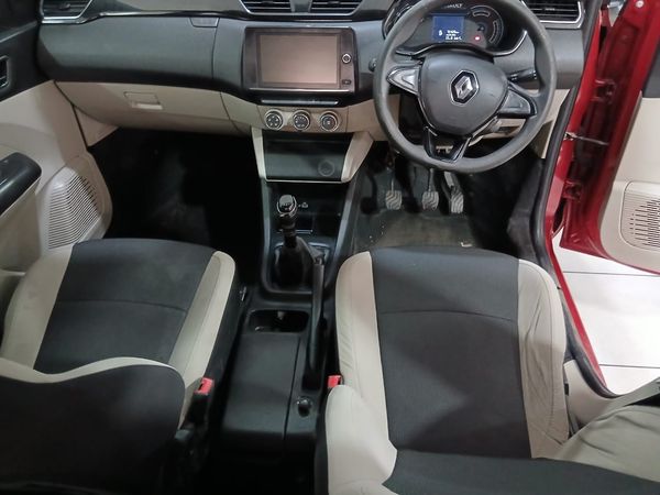 2021-Renault-Triber-10-Dynamique image:10
