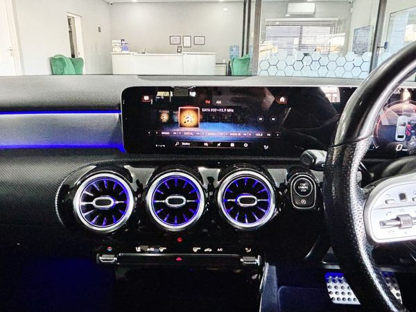 2019-Mercedes-Benz-A-Class-A-200-Sedan image:4