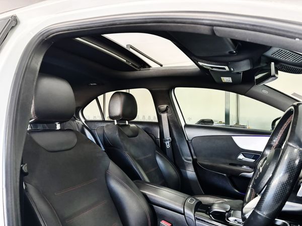 2019-Mercedes-Benz-A-Class-A-200-Sedan image:5