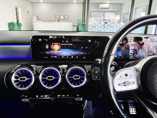 2019-Mercedes-Benz-A-Class-A-200-Sedan image:8