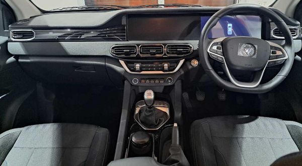 2026-Foton-Tunland-20T-G7-Elite-Double-Cab image:11