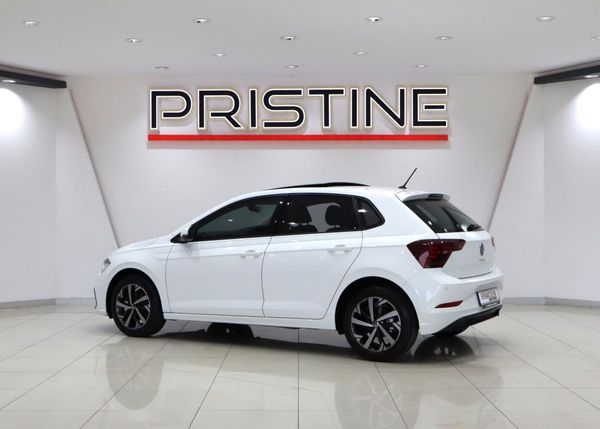 2022-Volkswagen-Polo-10-TSI-Life-Auto-DSG image:3