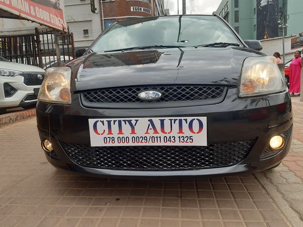 2006-Ford-Fiesta-16i-Trend-3-dr image:16