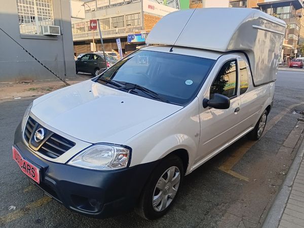 2021-Nissan-NP200-15-dCi-SE image:3