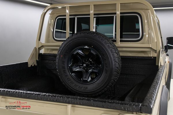 2025-Toyota-Land-Cruiser-79-28-GD-6-Auto-Double-Cab image:20