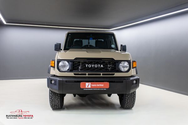 2025-Toyota-Land-Cruiser-79-28-GD-6-Auto-Double-Cab image:3