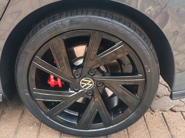 2022-Volkswagen-Golf-8-GTI-20-TSI-Auto image:12