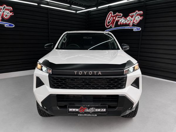 2026-Toyota-Hilux-28-GD-6-RB-SRX-4x4-Auto-Double-Cab image:2