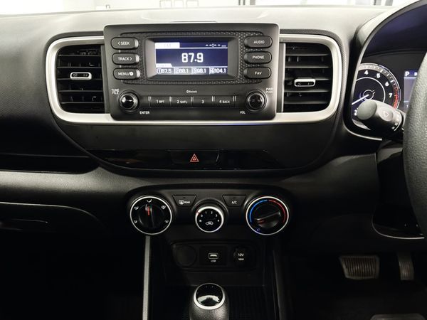 2020-Hyundai-Venue-10-TGDI-Motion-Auto image:7