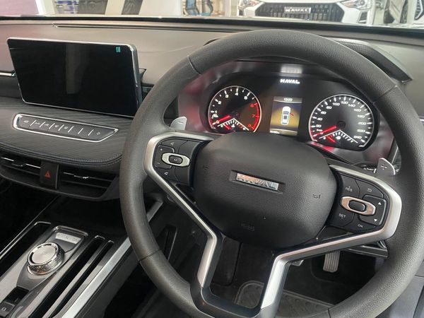 2024-Haval-Jolion-15T-Premium-Auto image:11