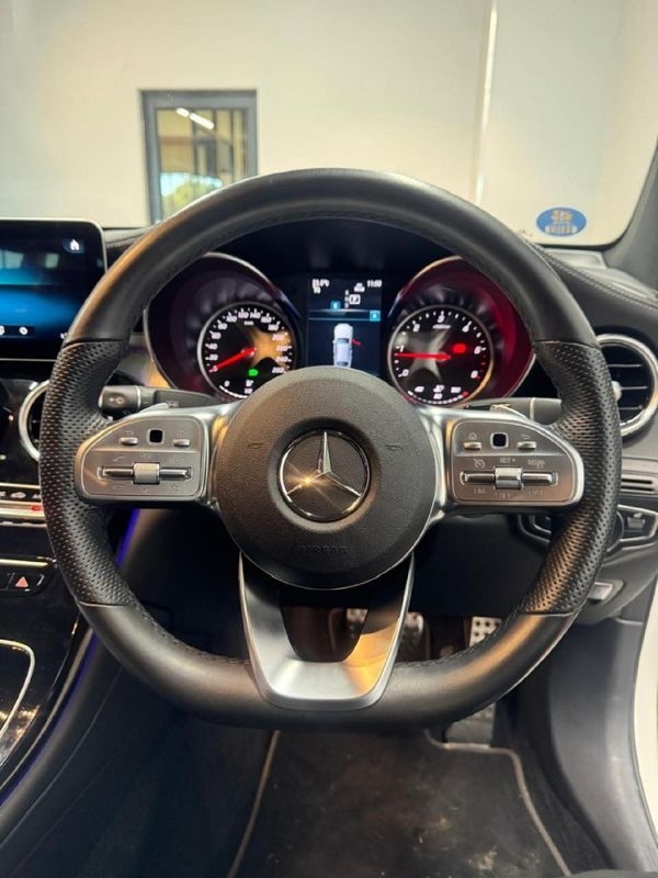 2022-Mercedes-Benz-GLC-Coupe-220d-4Matic image:13