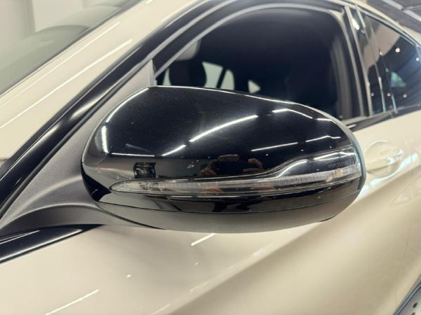 2022-Mercedes-Benz-GLC-Coupe-220d-4Matic image:5