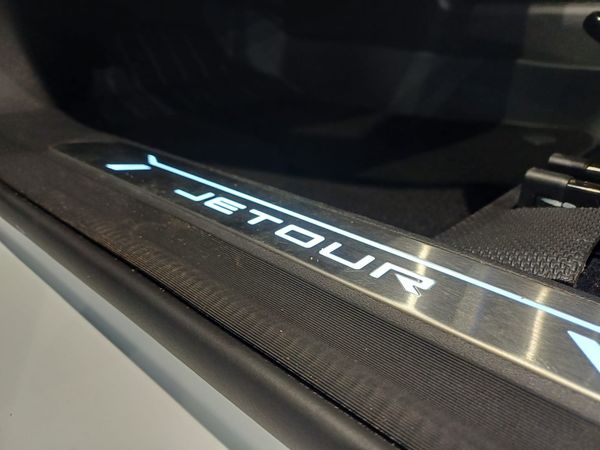 2025-Jetour-X70-Plus-15T-Deluxe image:10