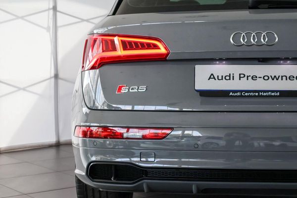 2020-Audi-SQ5-30-TFSI-quattro-Auto image:11