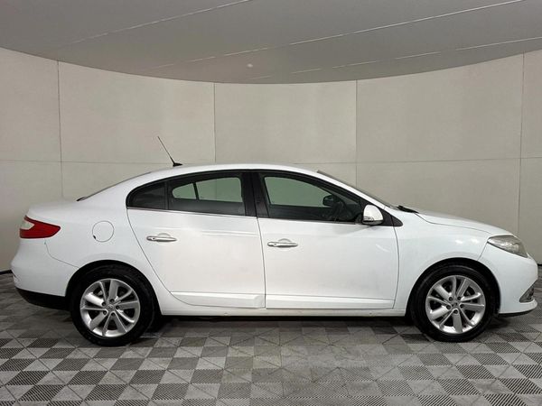 2015-Renault-Fluence-20-Dynamique image:17