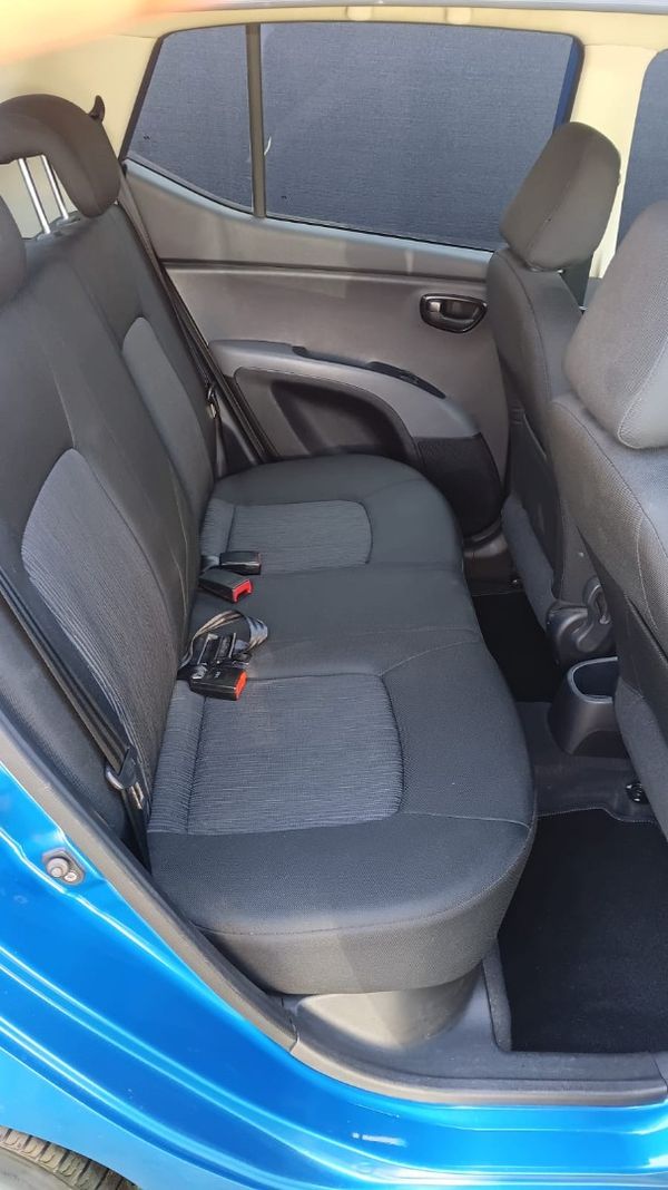 2013-Hyundai-i10-125-GLS-Fluid image:10