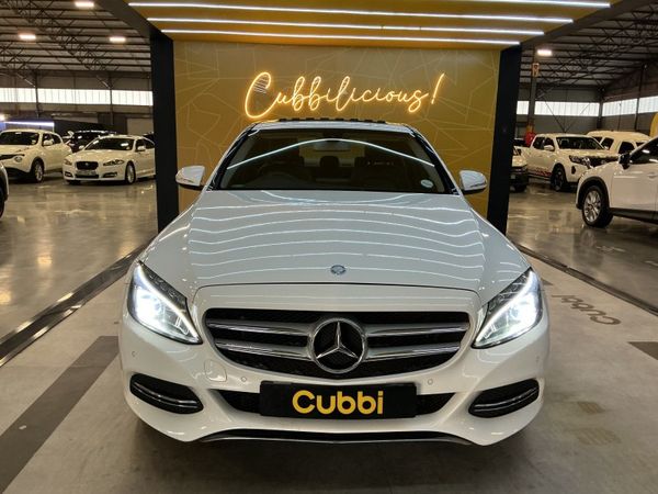 2015-Mercedes-Benz-C-Class-C-220-Bluetec-Auto image:1