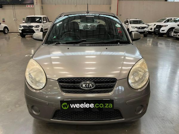 2011-Kia-Picanto-11-Striker image:1