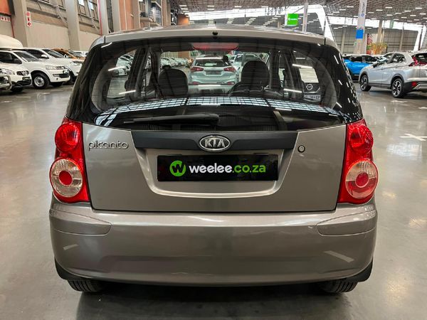 2011-Kia-Picanto-11-Striker image:5