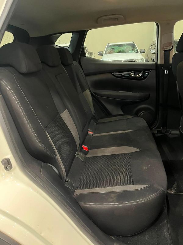 2020-Nissan-Qashqai-12T-Acenta-Auto image:12
