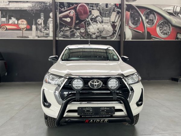 2022-Toyota-Hilux-24-GD-6-Raider-4x4-Double-Cab image:1