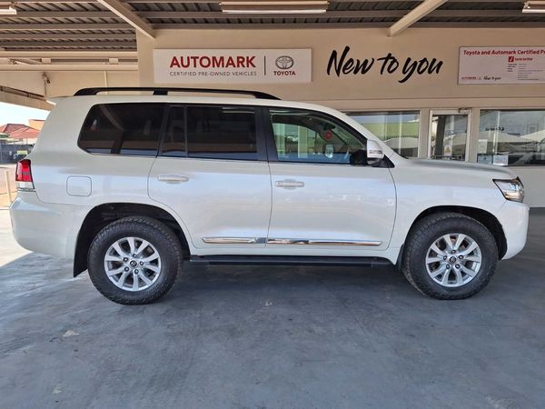 2015-Toyota-Land-Cruiser-200-45-D-V8-VX-Auto image:7