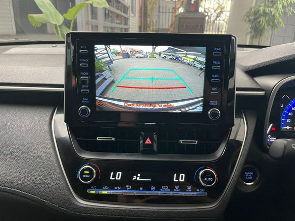 2023-Toyota-Corolla-Cross-18-XR image:10