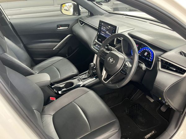 2023-Toyota-Corolla-Cross-18-XR image:7