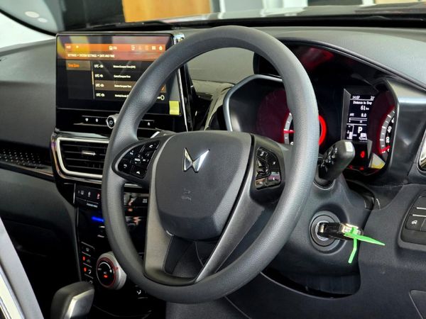 2026-Mahindra-XUV-3XO-12T-MX3-Auto image:12