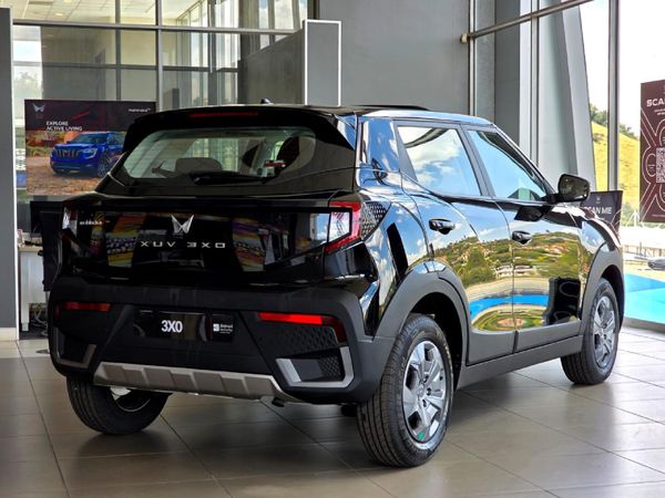 2026-Mahindra-XUV-3XO-12T-MX3-Auto image:16