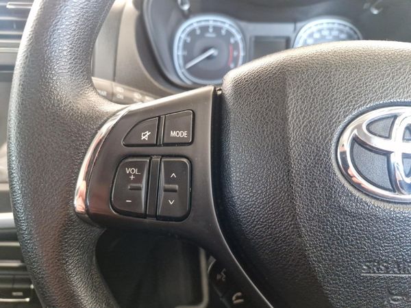 2022-Toyota-Urban-Cruiser-15-Xs-Auto image:8