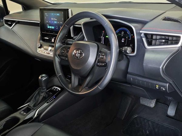 2024-Toyota-Corolla-18-XS-Hybrid-Auto image:28