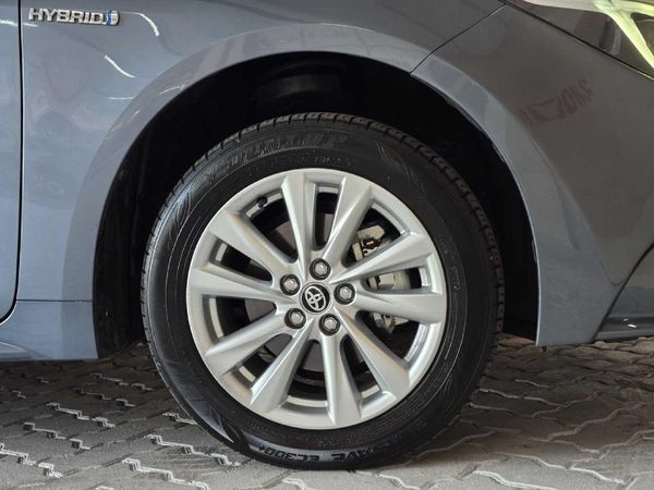 2024-Toyota-Corolla-18-XS-Hybrid-Auto image:30