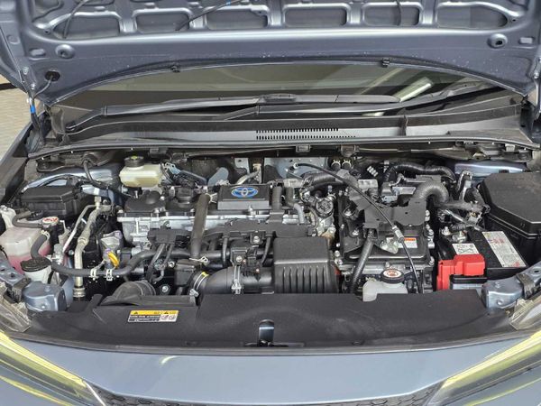 2024-Toyota-Corolla-18-XS-Hybrid-Auto image:5