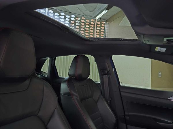 2024-Volkswagen-Polo-20-GTI-Auto-147kW image:4
