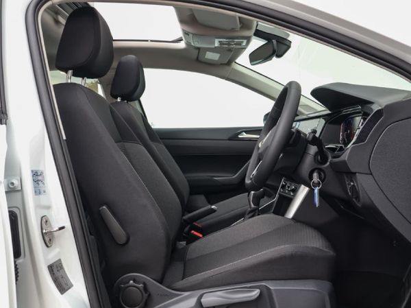 2026-Volkswagen-Polo-10-TSI-Life-Auto-DSG image:8
