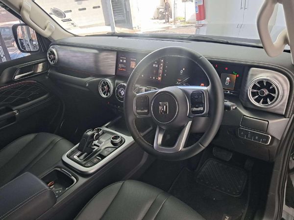 2026-GWM-Tank-300-24TD-Ultra-Luxury-4x4-Auto image:8