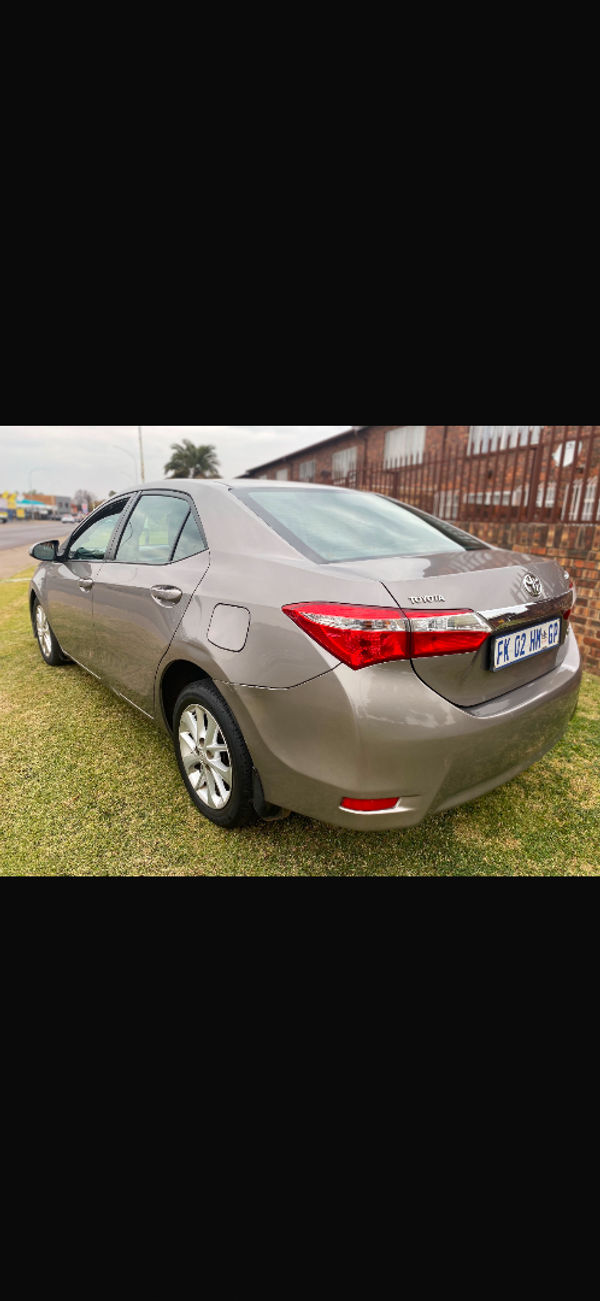 2016-Toyota-Corolla-14-D-Prestige image:7