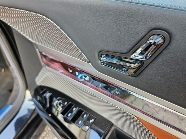 2024-BMW-7-Series-740i-M-Sport image:11