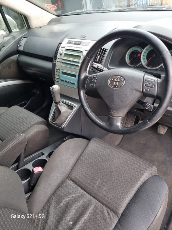 2009-Toyota-Verso-160 image:6