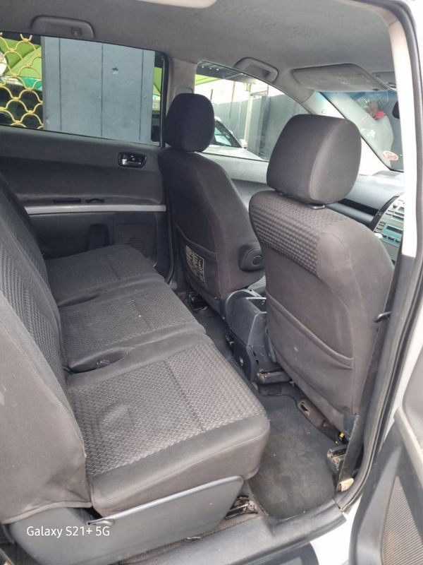 2009-Toyota-Verso-160 image:8