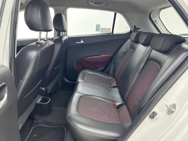 2016-Hyundai-Grand-i10-125-Motion image:11