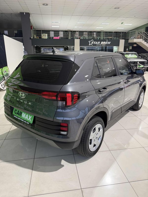 2021-Hyundai-Venue-12-Motion image:4