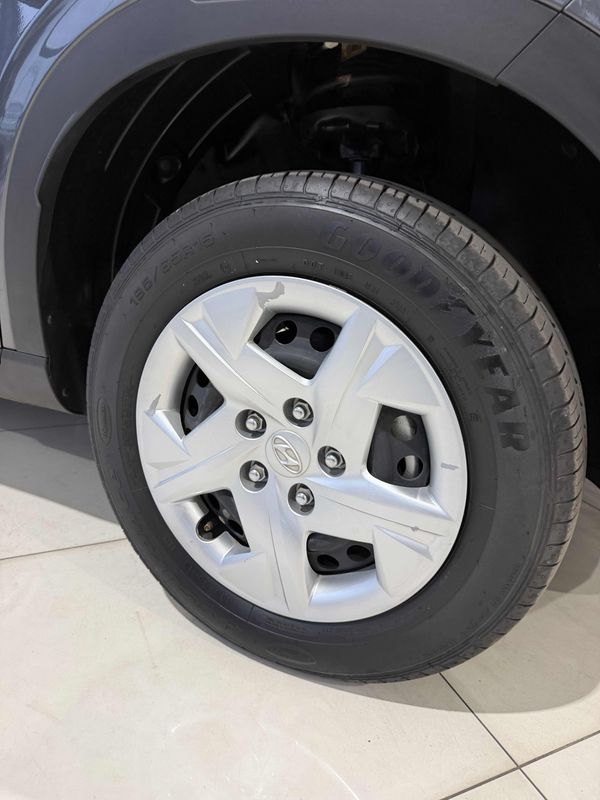 2021-Hyundai-Venue-12-Motion image:8