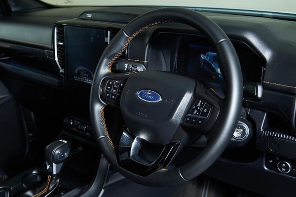 2025-Ford-Ranger-20-Bi-Turbo-Wildtrak-Double-Cab-Auto image:10