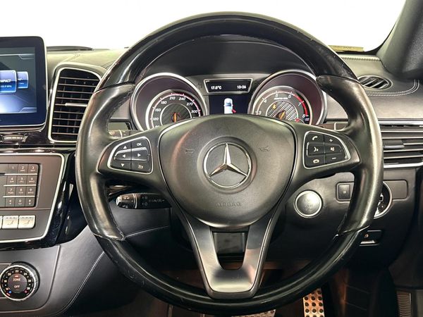 2018-Mercedes-AMG-GLE-63-S-AMG-Coupe image:11