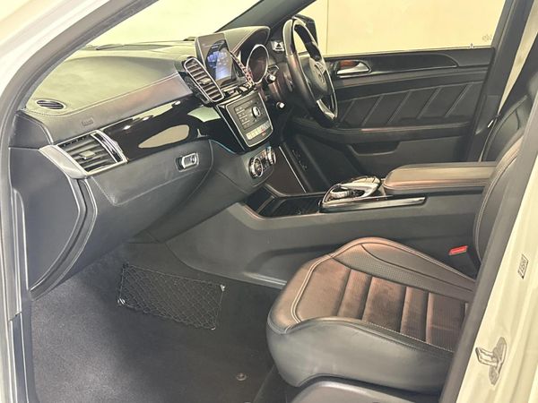 2018-Mercedes-AMG-GLE-63-S-AMG-Coupe image:8
