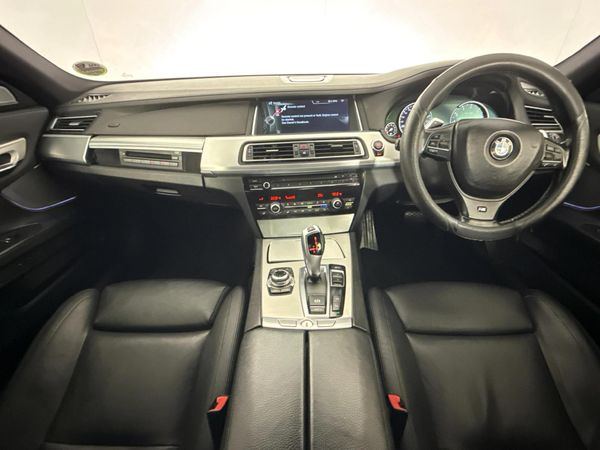 2013-BMW-7-Series-750i-M-Sport image:1