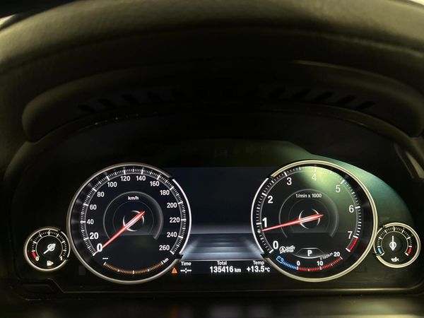 2013-BMW-7-Series-750i-M-Sport image:2
