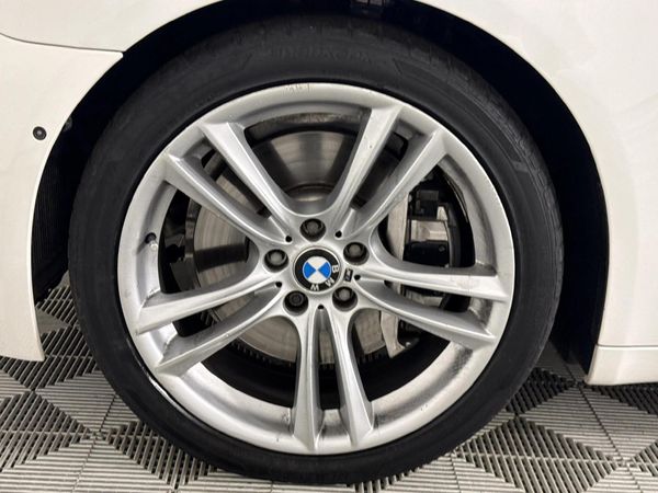 2013-BMW-7-Series-750i-M-Sport image:4